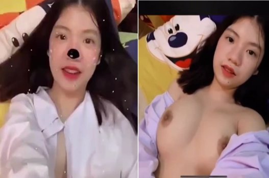 Cô gái gợi cảm nhắn tin dẫn bạn đến màn yêu bùng cháy